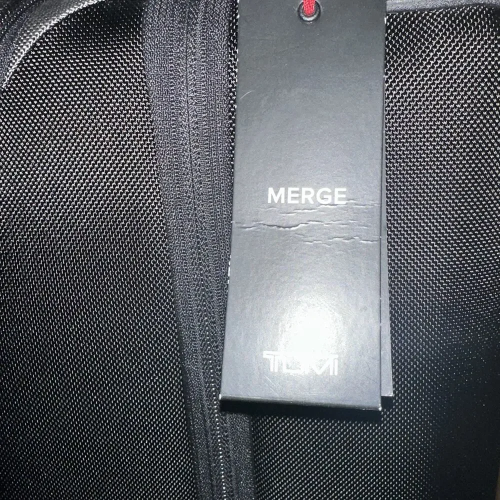 Tumi Merge Exclusive International Front Lid 4 Wheeled Carry-On 22